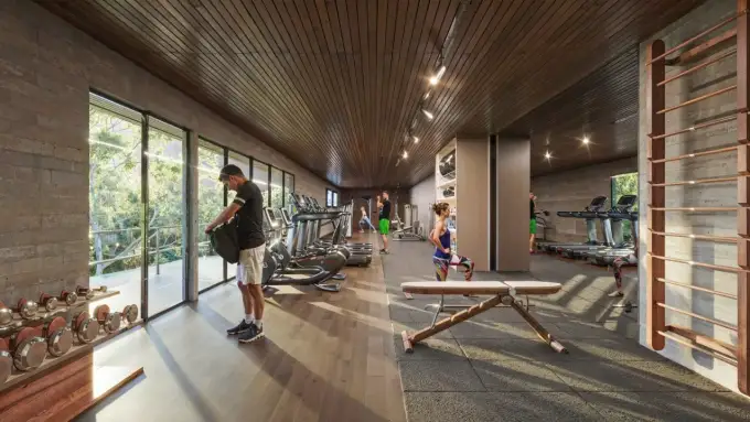 Espaço Fitness Moderno e Equipado